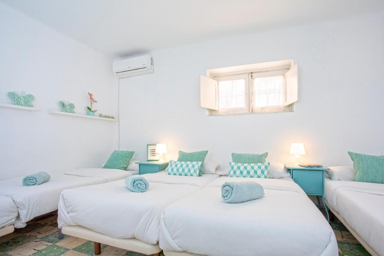 Big Flat In City Center With Patio Málaga Dış mekan fotoğraf